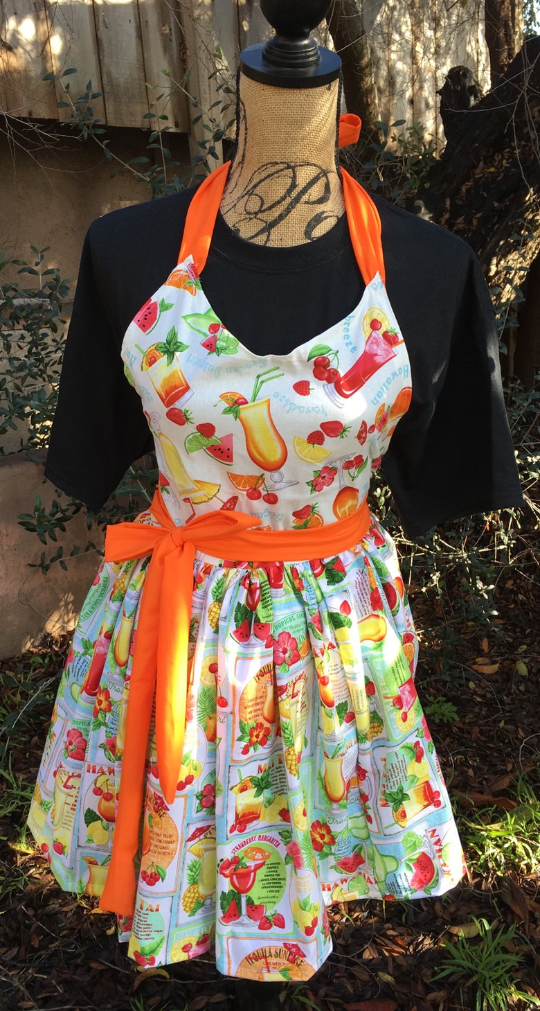 Image of Summer drinking apron