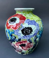 Image 2 of “Anemones” vase -2