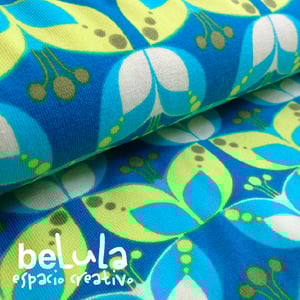 Image of Tela algodón elástico jersey: Flores nórdicas