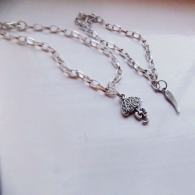 Image of Angel Wing and Umbrella Chains