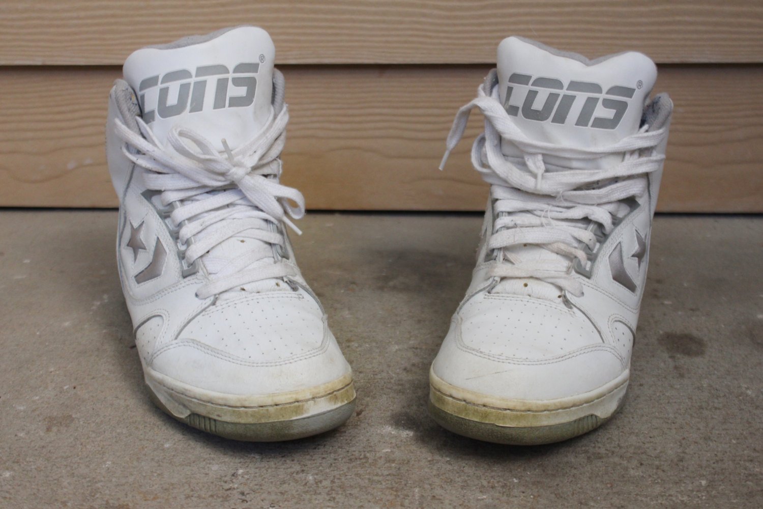 Standout Vintage â Rare 1992 Vintage