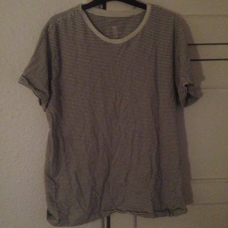 Image of Stripy cool shirt Medium