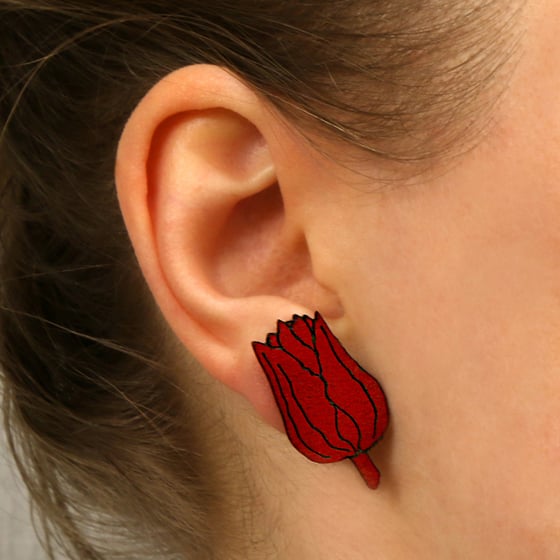 Image of lasered wooden earrings TULIPA 