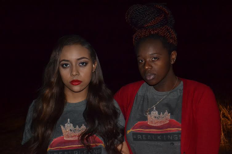 Image of Grey "#RealQueens" T-Shirt