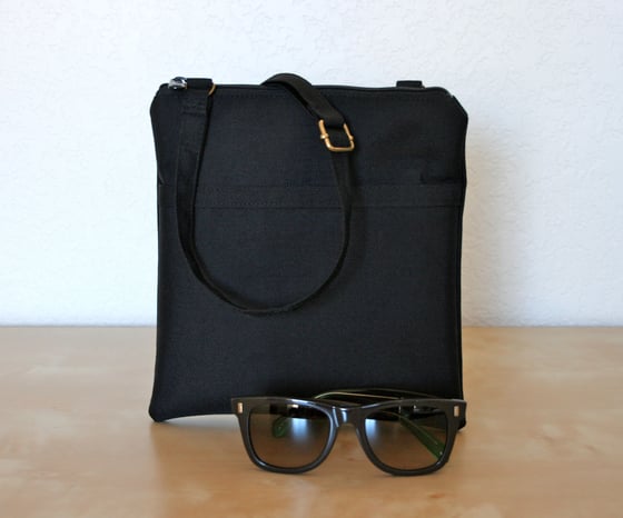 Image of Black Crossbody Bag