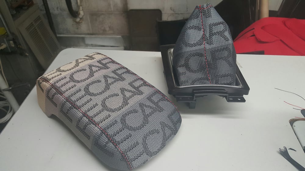 EVO x / ralliart shiftboot or armrests