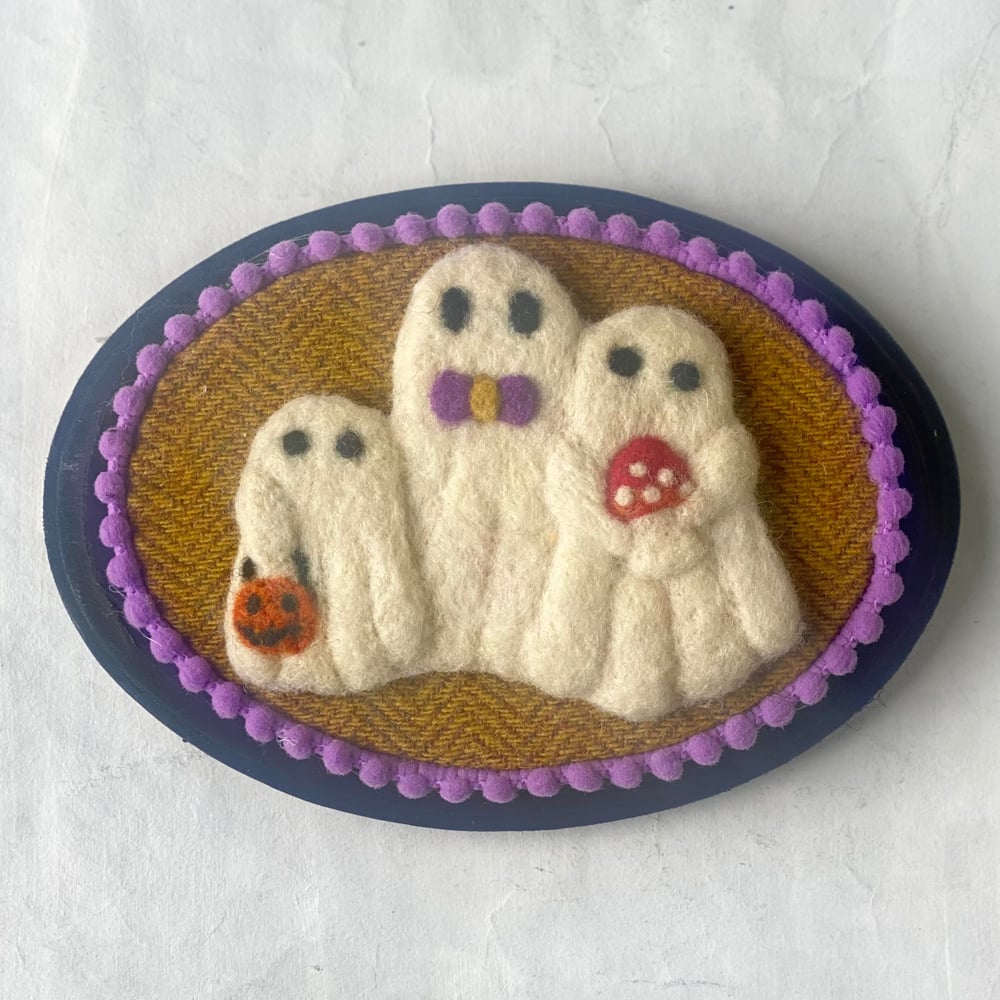 Image of Ghostie - Family