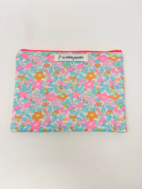 Image 1 of Pochette petit format LA COQUETTE Liberty Betsy Berry néon