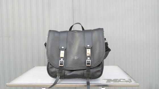 Image of MCJ "BUSINESS" BAG BLACK LEATHER WITH BLACK SEAMS