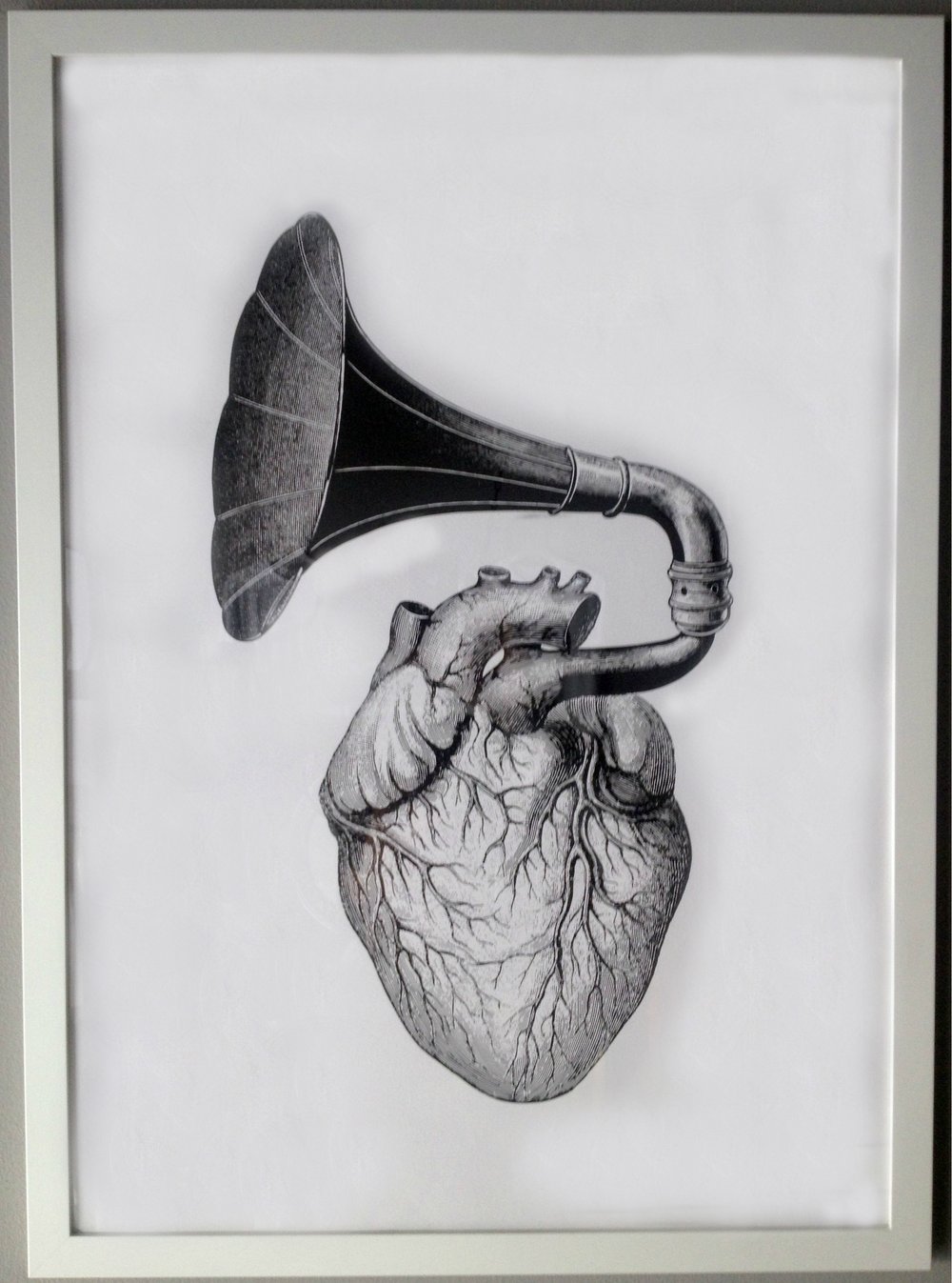 Image of "Heart-phonе" print