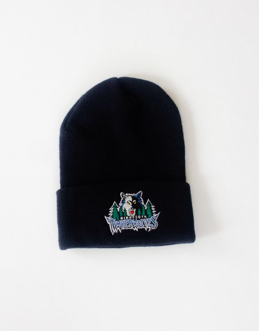 Image of Minnesota Timberwolves Beanie (New without tags)