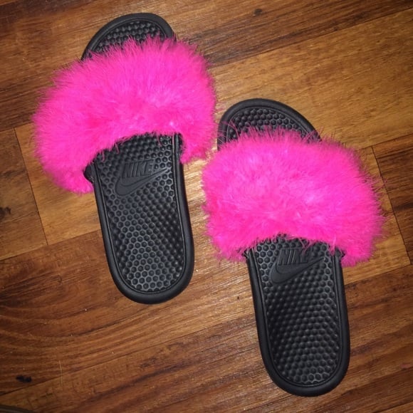 nike slippers with fur