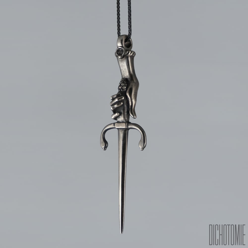 Image of The Midnight Dagger Pendant