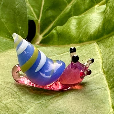 Image of 🐌 Mini Snail Pendant 10🐌