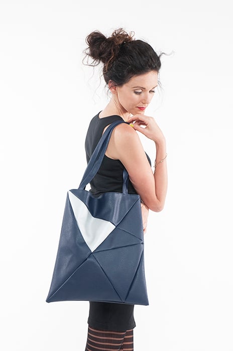 Image of GEO Bag darkblue silver