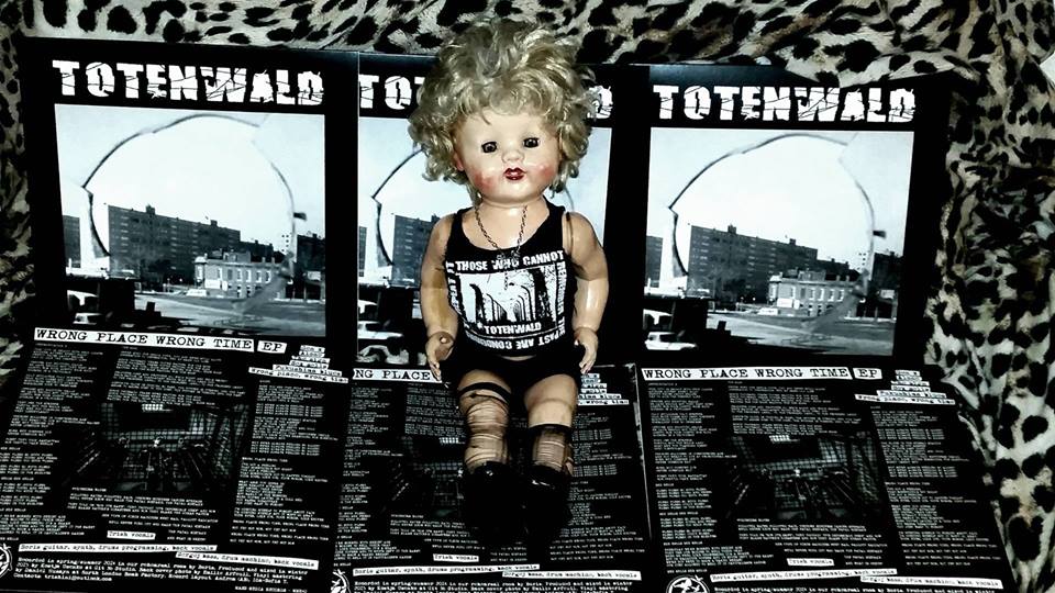 Image of Totenwald "Wrong Place Wrong Time" 12"
