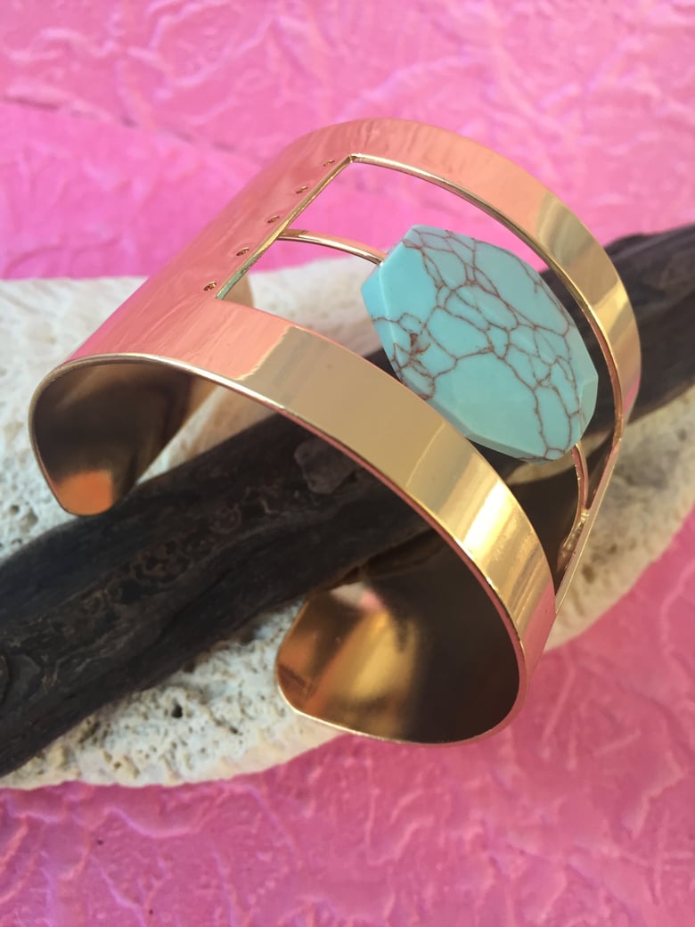 Image of Turquoise Rock Gold Cuff 