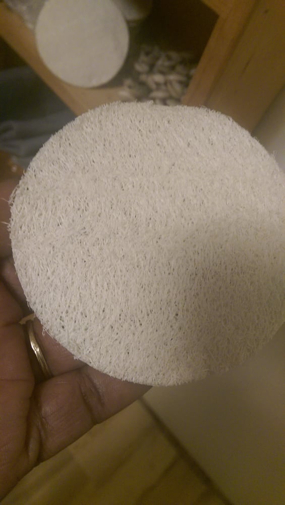 Image of Exfoliating Face Loofah