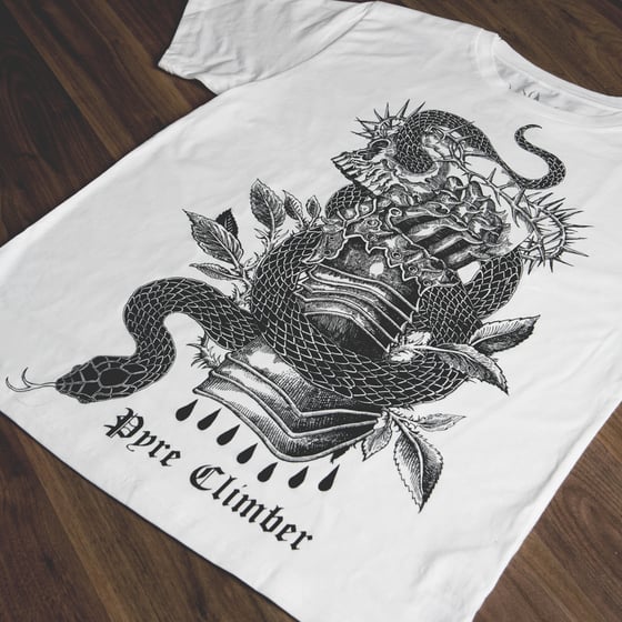 Image of "Serpents and kings" Tee