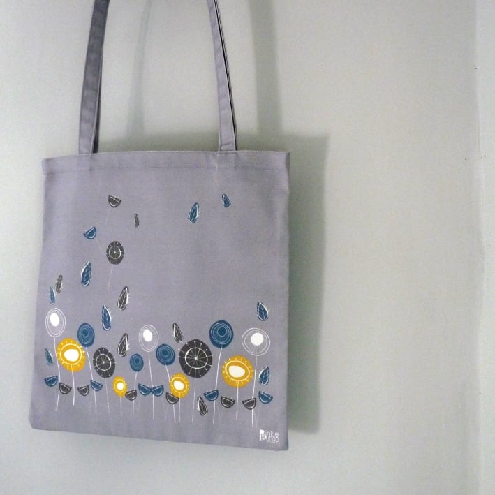 Image of In the Breeze Shopper