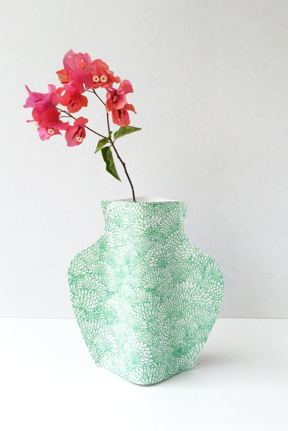 Image of Popup Vase - Chrysanthemum