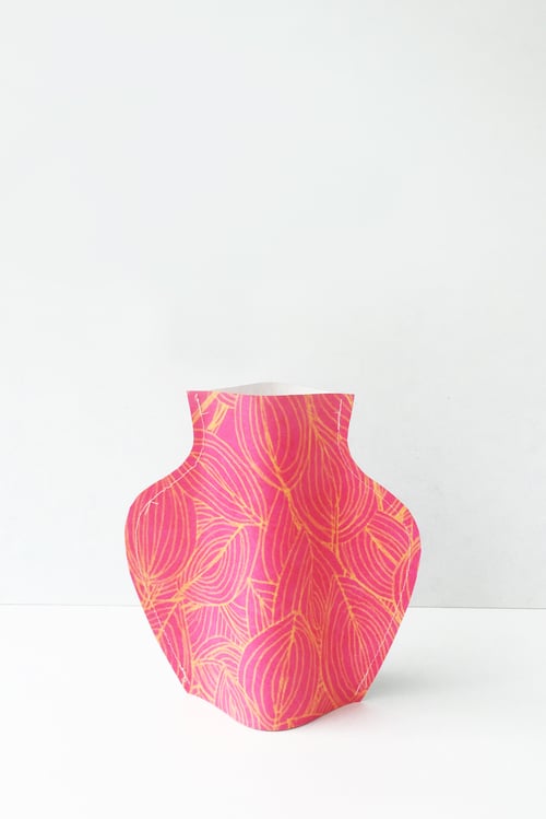 Image of Popup Vase - Petals