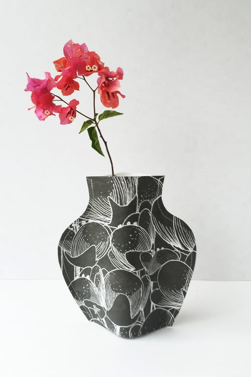 Image of Popup Vase - Tulip
