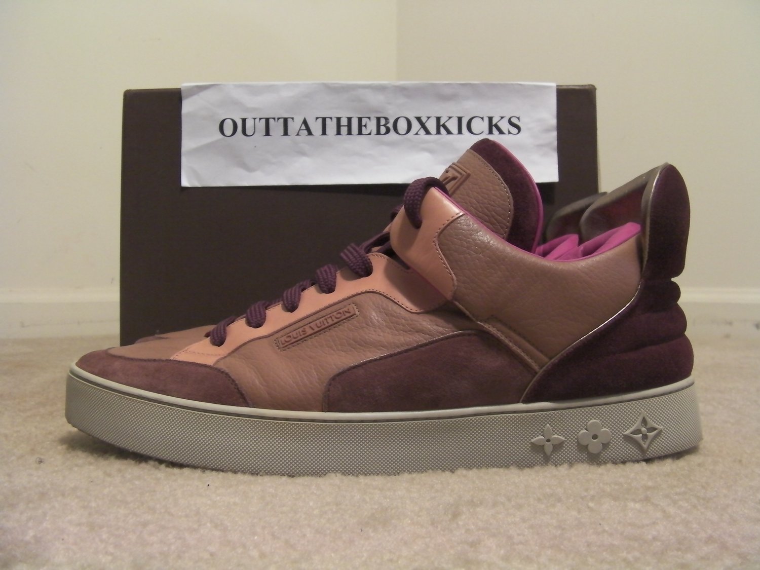 OuttaTheBox — Kanye West X Louis Vuitton Don Patchwork size 12