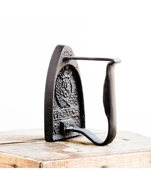 Iron - Jens Storch :: Office LONDON :: Studio FRANCE