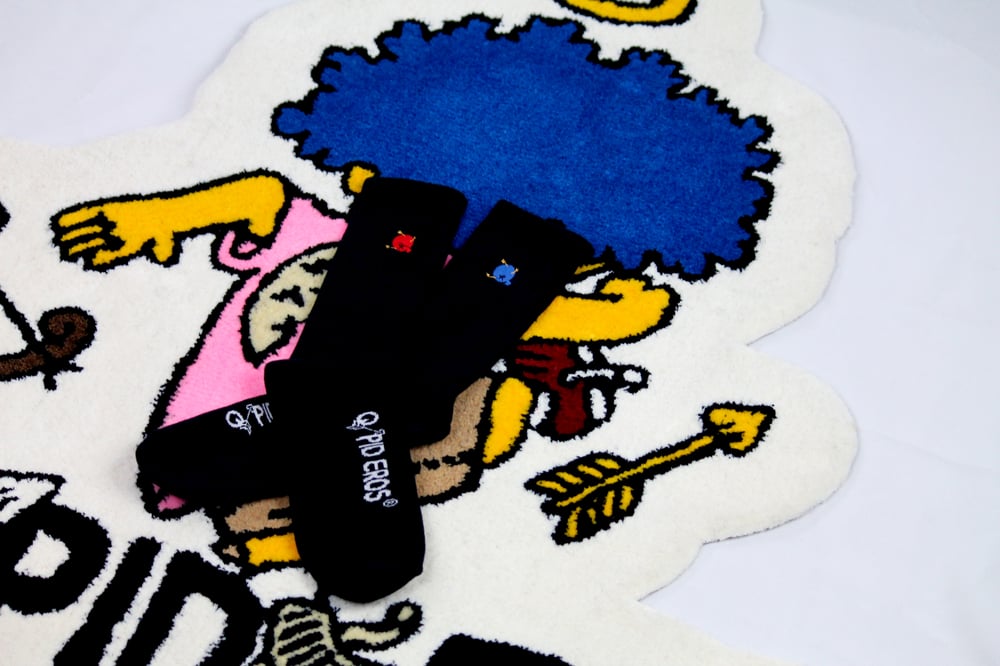 Q-Pid Eros Embroidered Crew Socks