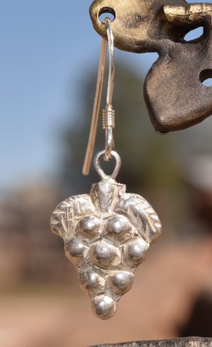 Image of Grape Repousse Earrings