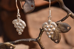 Image of Grape Repousse Earrings