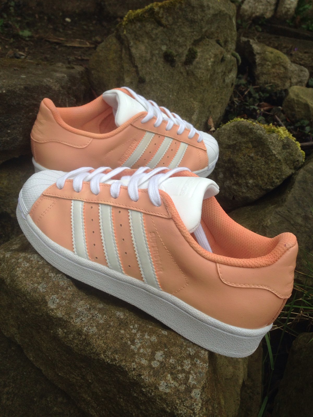 Peach and white superstars online