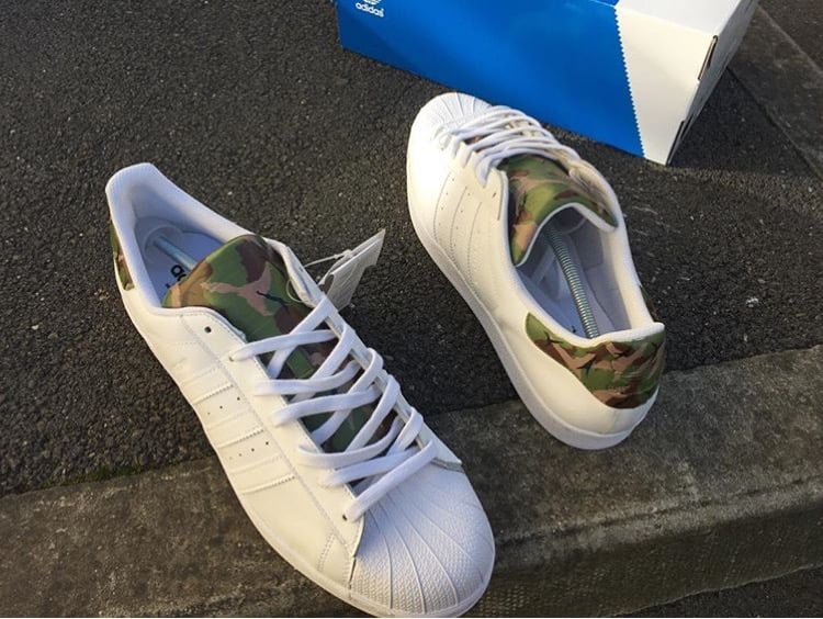Adidas Superstar Camo