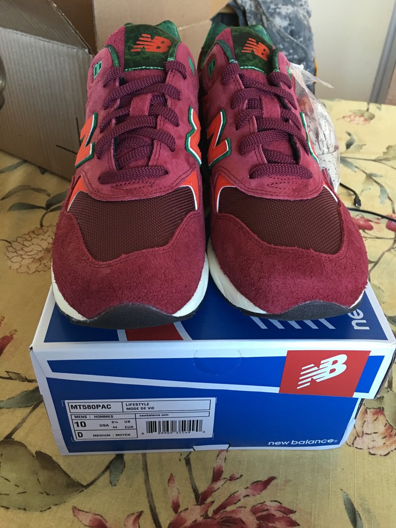 Image of Packers Shoes x New Balance MT580 "Pine Barrens"