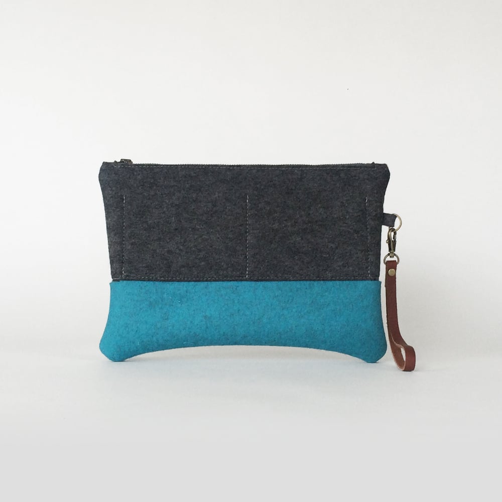 Image of <strong>Zipper Clutch</strong> Charcoal & Cerulean