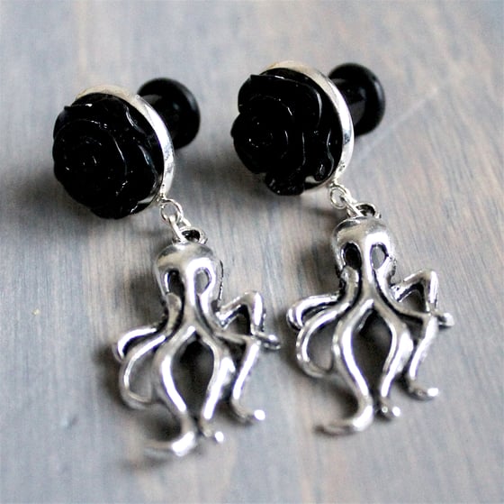 Image of Octopus Dangle Plugs