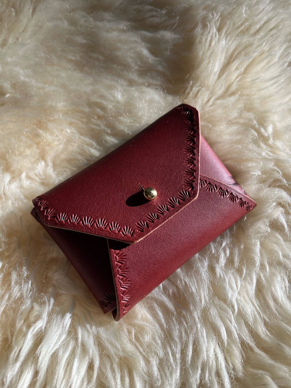 Image of Cambridge Red “No Stitch” Card Wallet