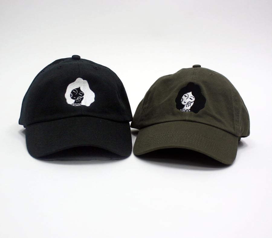 Image of 777 WOMEN CAP - BLACK OR OLIVE