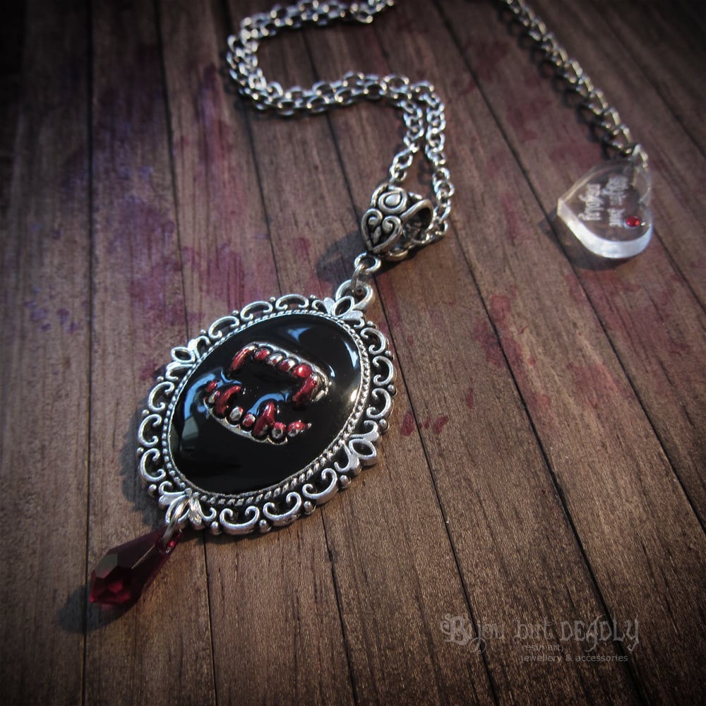 Vampire Teeth Victoriana Necklace | Bijou but Deadly