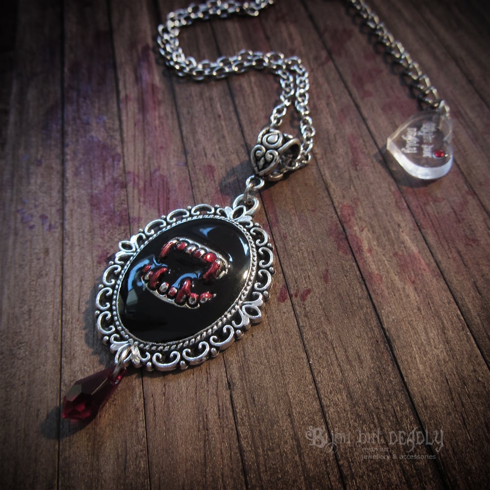 Vampire Teeth Victoriana Necklace Bijou but Deadly