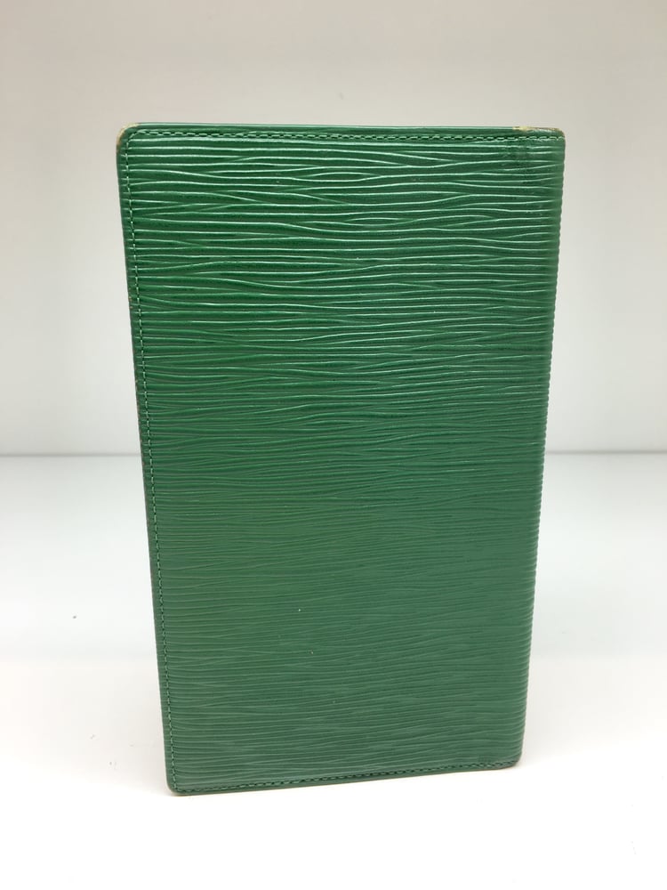 Louis Vuitton Green Epi Leather Checkbook Cover | Posh Boutique