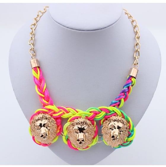 Image of 3 HEAD LION COLOURFUL Statement Necklace