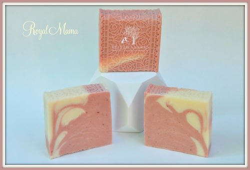 Image of Royal Mama