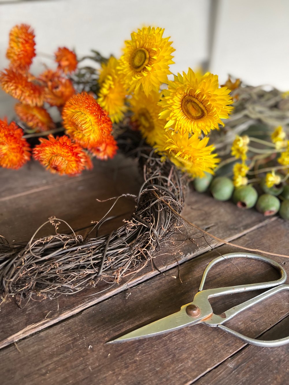 Image of Take-home wreath bundle