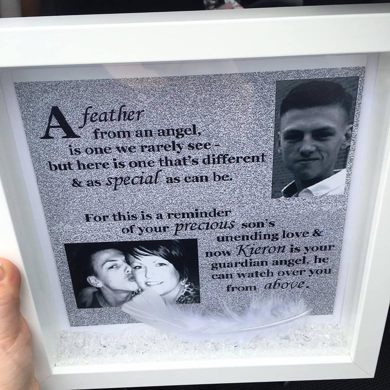 Image of Deep Box Feather Memory Frame - White