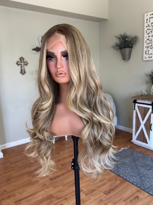 Image of Karissa free part (ready to ship)