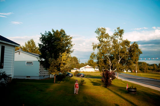 Image of Freedom from Distractions: Photographing Simple Life Moments with Joni Burtt Photography