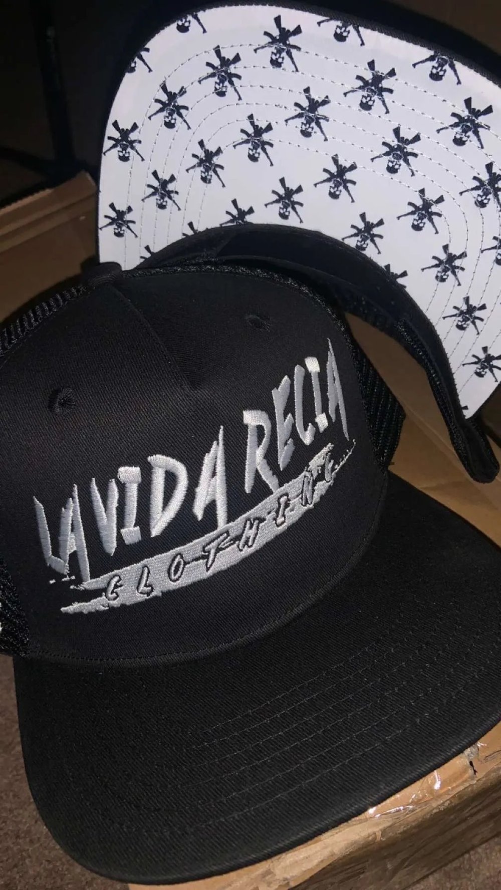 TEAM LVR HAT