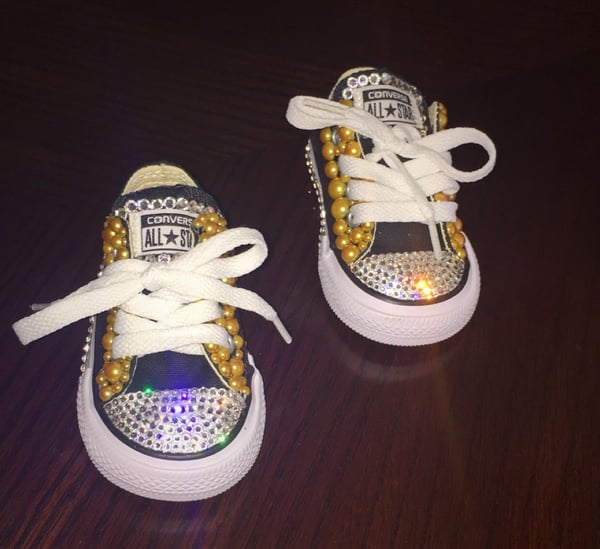 Image of Infant/Preschool Converse Half Pearls